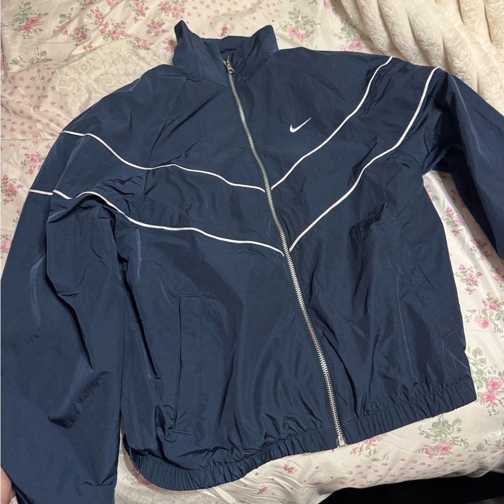 Nike windrunner jacket